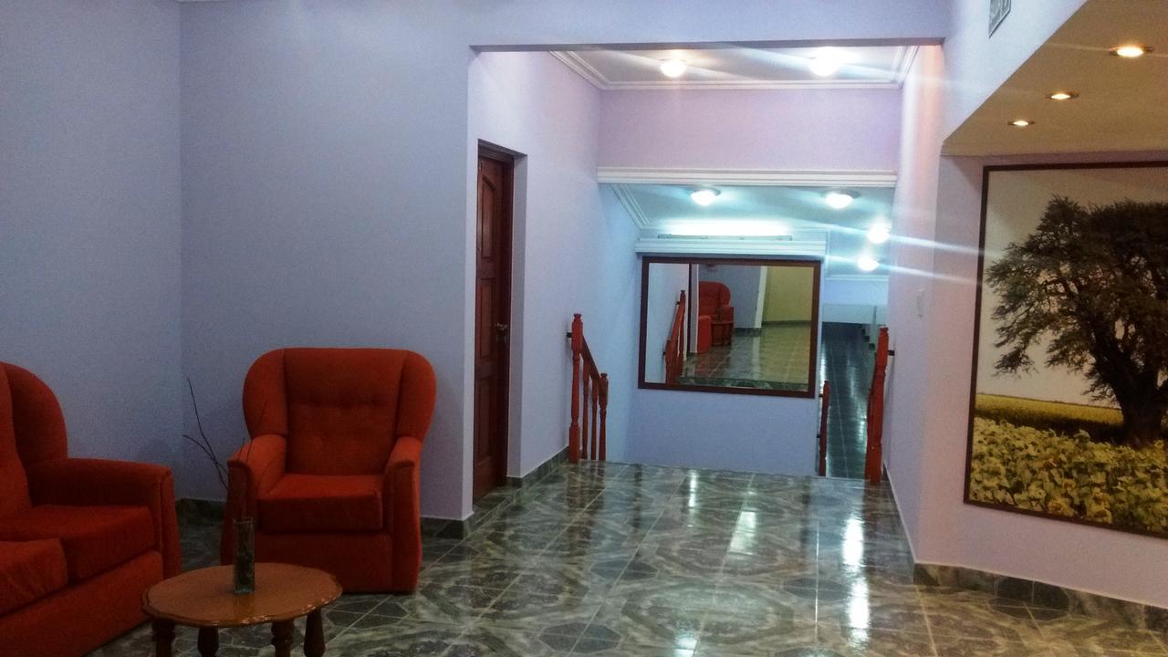 Hotel Cruce Del Desierto Veinticinco de Mayo  Buitenkant foto